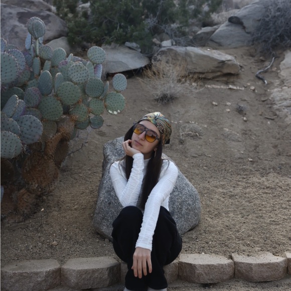 Meet your Posher, Carly - Picture 4 of 4